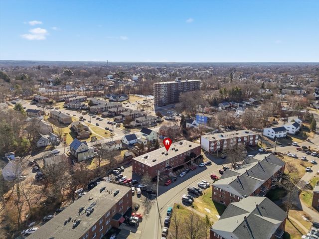 81 Colonel Bell Dr 9, Brockton, MA 02301