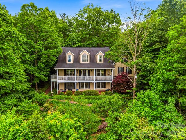 29 Panther Ridge Road, Brevard, NC 28712