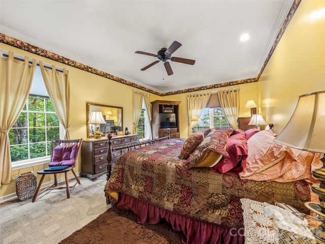 29 Panther Ridge Road, Brevard, NC 28712
