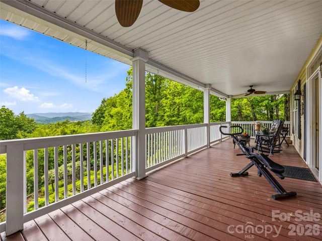 29 Panther Ridge Road, Brevard, NC 28712