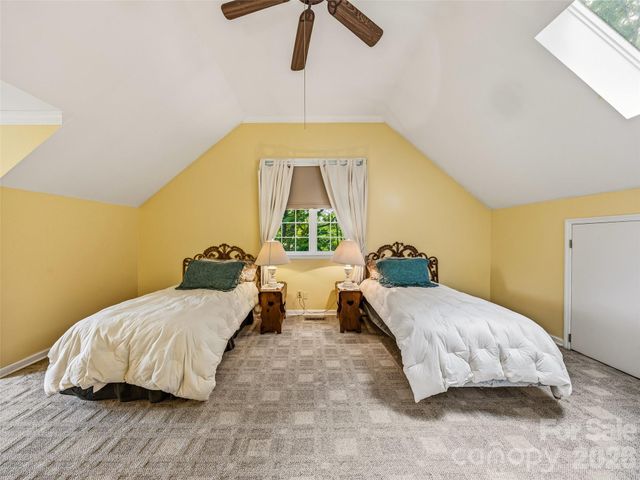 29 Panther Ridge Road, Brevard, NC 28712