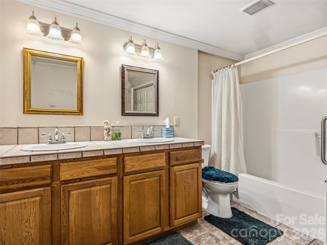 29 Panther Ridge Road, Brevard, NC 28712