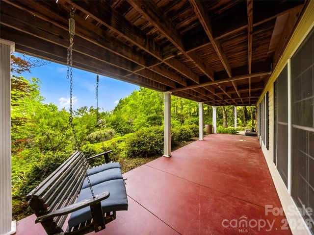 29 Panther Ridge Road, Brevard, NC 28712