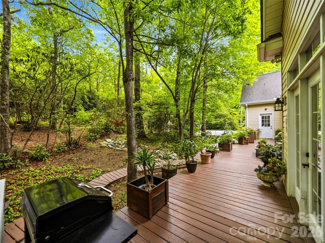 29 Panther Ridge Road, Brevard, NC 28712