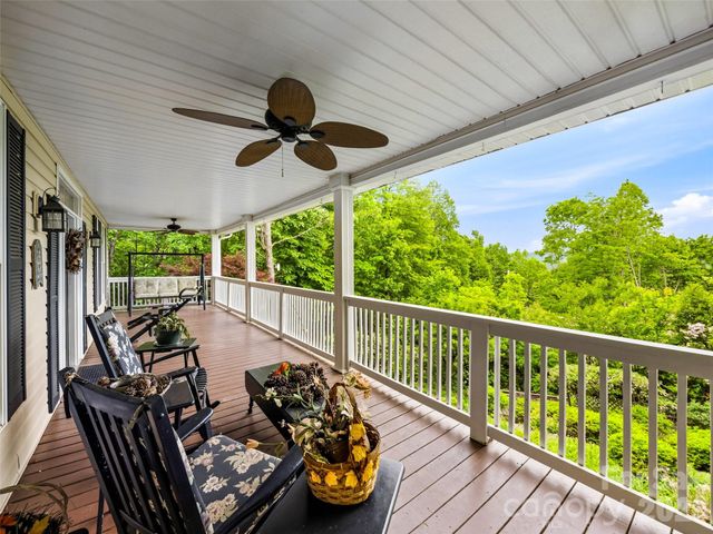 29 Panther Ridge Road, Brevard, NC 28712