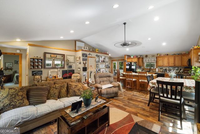 77 Chosen Ridge, Morganton, GA 30560