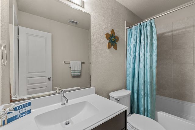 500 Harding Lane, Lavon, TX 75166