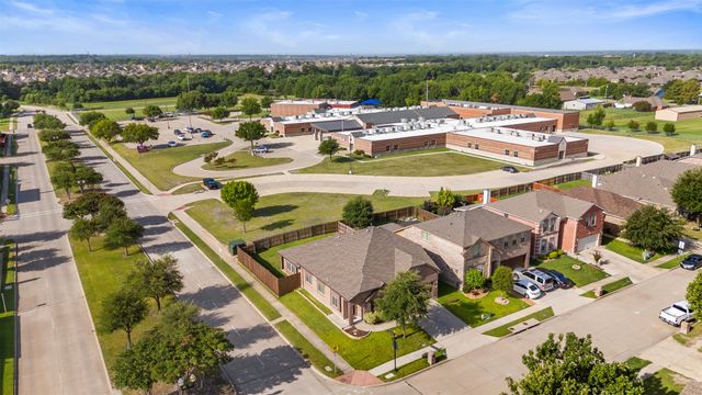 500 Harding Lane, Lavon, TX 75166