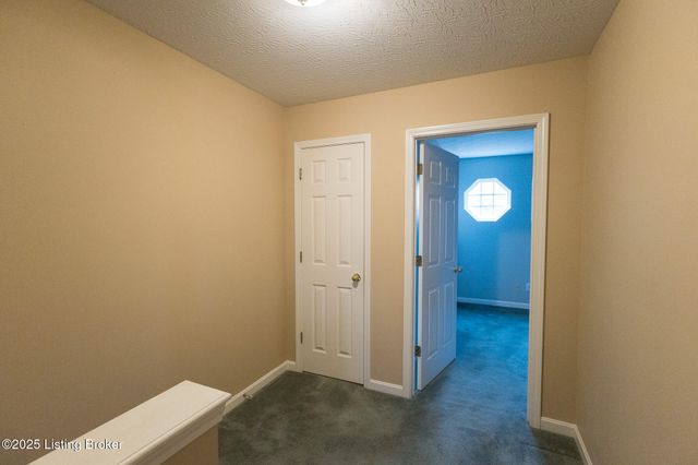 10518 Clayton Allen Blvd, Louisville, KY 40229