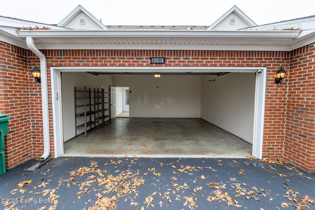 10518 Clayton Allen Blvd, Louisville, KY 40229