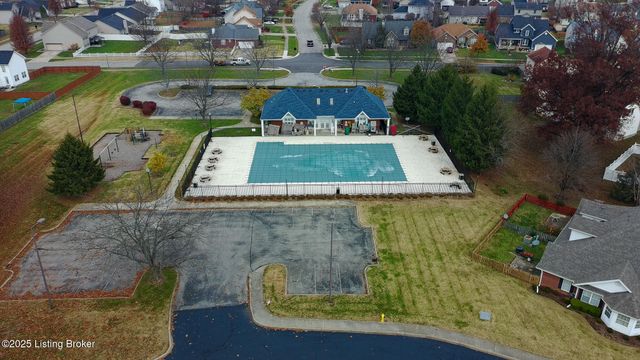 10518 Clayton Allen Blvd, Louisville, KY 40229