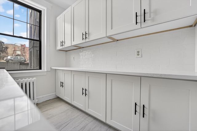 370 Chestnut Hill 3, Boston, MA 02135