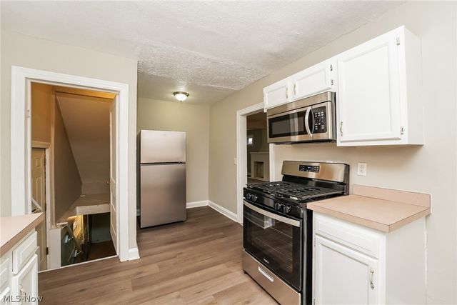 130 Taft Avenue, Elyria, OH 44035