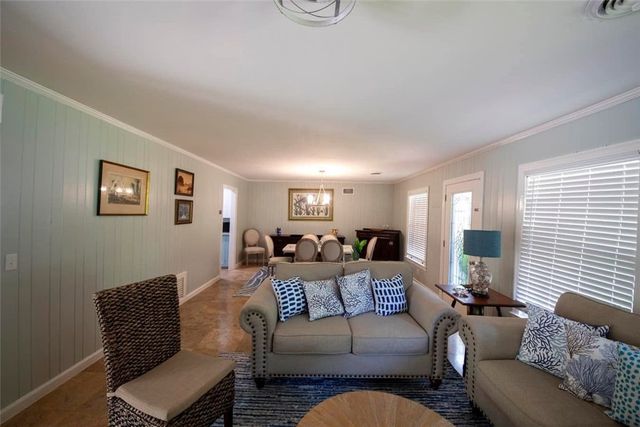 620 Demere Way, St Simons Island, GA 31522