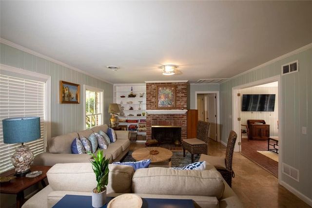 620 Demere Way, St Simons Island, GA 31522