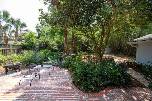 620 Demere Way, St Simons Island, GA 31522