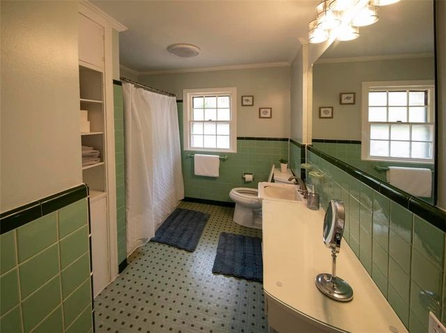 620 Demere Way, St Simons Island, GA 31522