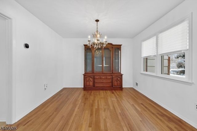 7 Madeleine Pl, Parsippany-troy Hills Twp., NJ 07054