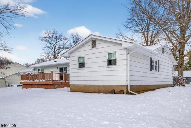 7 Madeleine Pl, Parsippany-troy Hills Twp., NJ 07054