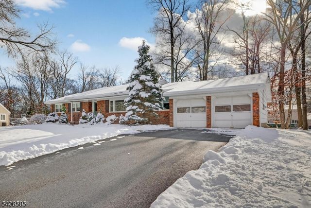 7 Madeleine Pl, Parsippany-troy Hills Twp., NJ 07054