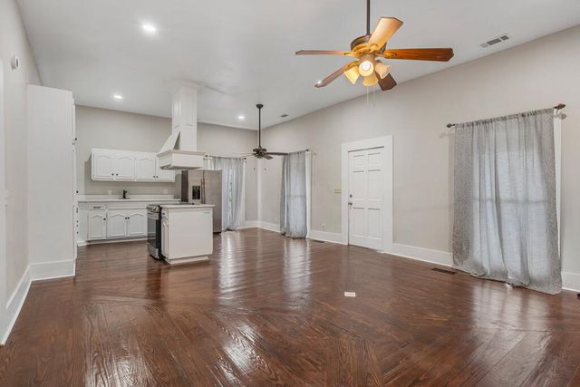 1806 Summerville Road, Phenix City, AL 36867