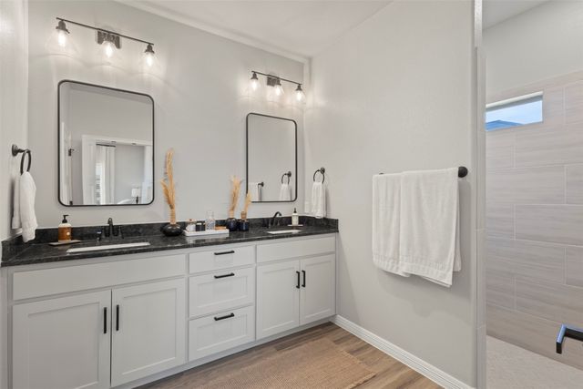 616 Charlotte Lane, Burleson, TX 76028