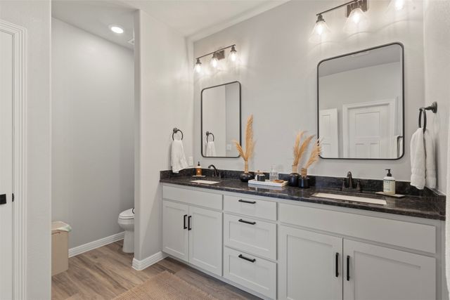 616 Charlotte Lane, Burleson, TX 76028