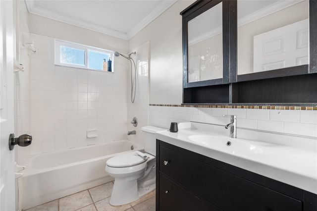 1204 NW 89TH TERRACE,, Gainesville, FL 32606