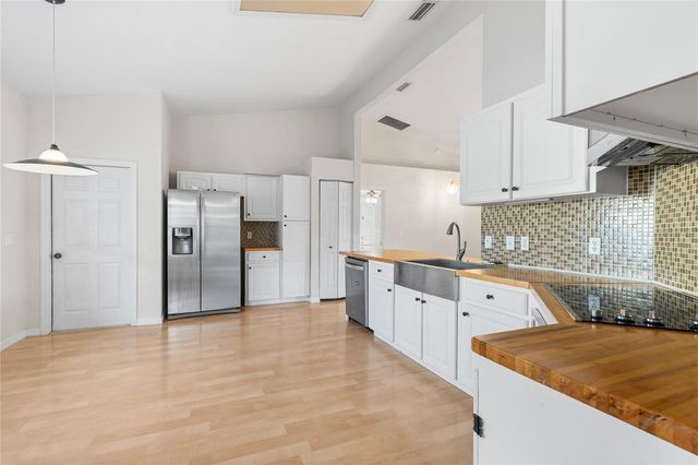 1204 NW 89TH TERRACE,, Gainesville, FL 32606