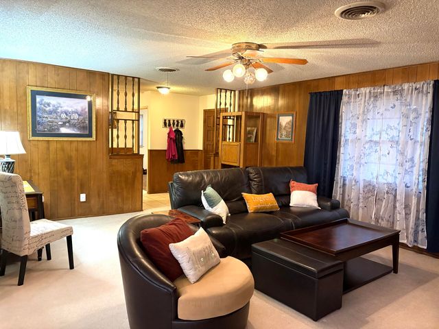 1807 E Reppto Street, Brownfield, TX 79316