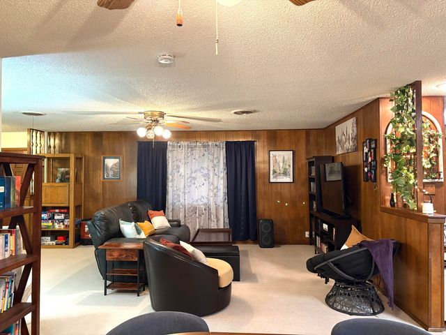 1807 E Reppto Street, Brownfield, TX 79316