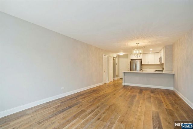 403 Hancock Court M403, Edgewater, NJ 07020