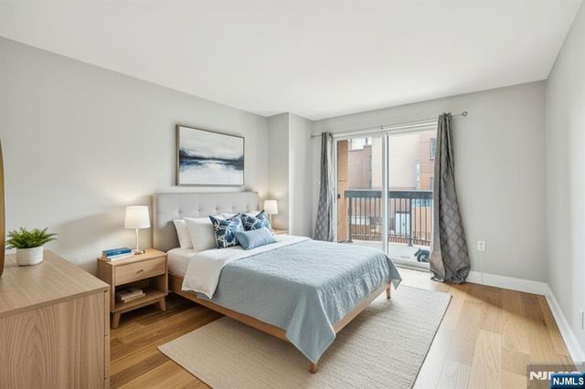 403 Hancock Court M403, Edgewater, NJ 07020