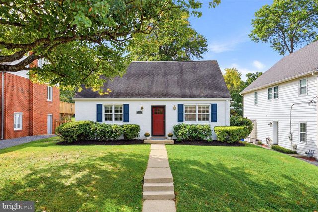 4214 MATTHEWS LN, Kensington, MD 20895