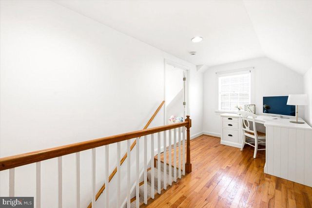 4214 MATTHEWS LN, Kensington, MD 20895