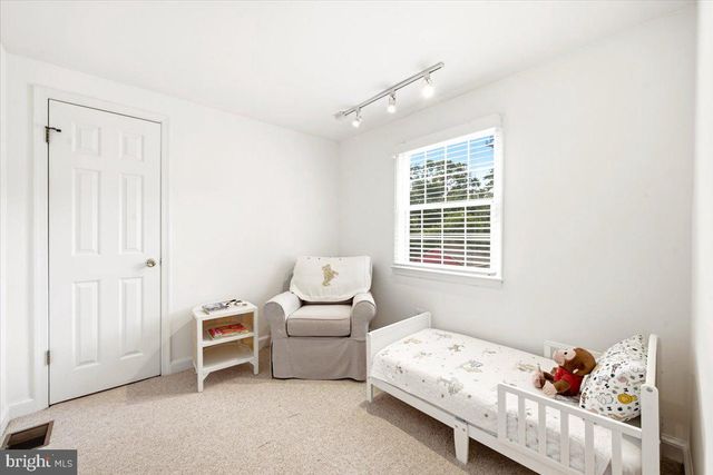 4214 MATTHEWS LN, Kensington, MD 20895