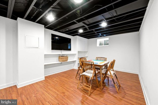 4214 MATTHEWS LN, Kensington, MD 20895