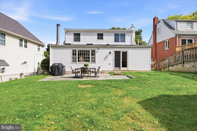 4214 MATTHEWS LN, Kensington, MD 20895