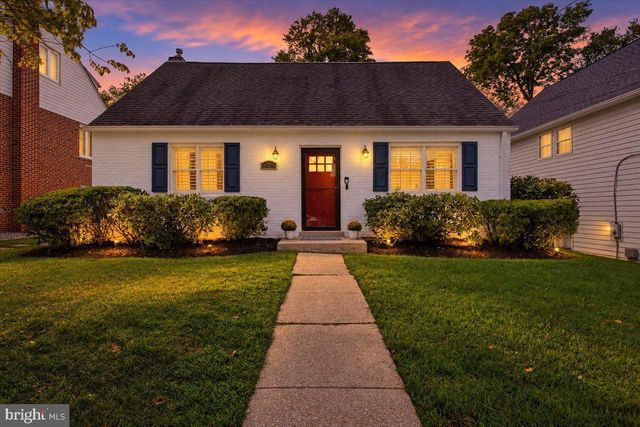 4214 MATTHEWS LN, Kensington, MD 20895