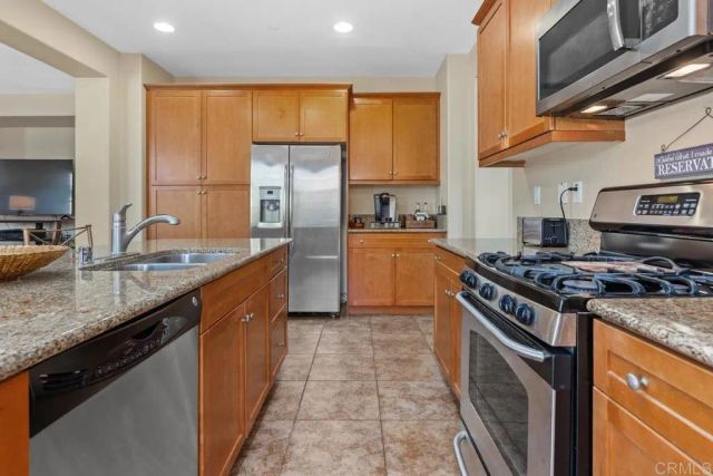 2990 Burnet Drive, Escondido, CA 92027