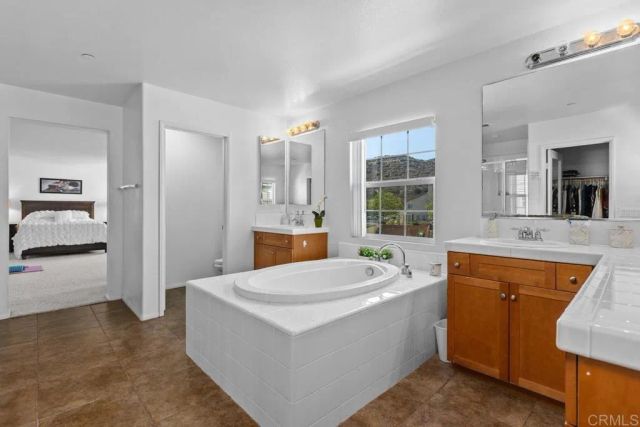 2990 Burnet Drive, Escondido, CA 92027