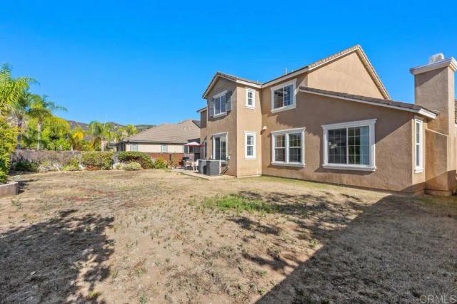 2990 Burnet Drive, Escondido, CA 92027