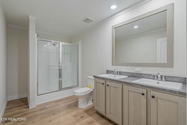 504 Yarnell Ave, Knoxville, TN 37920