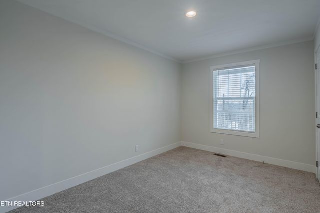 504 Yarnell Ave, Knoxville, TN 37920