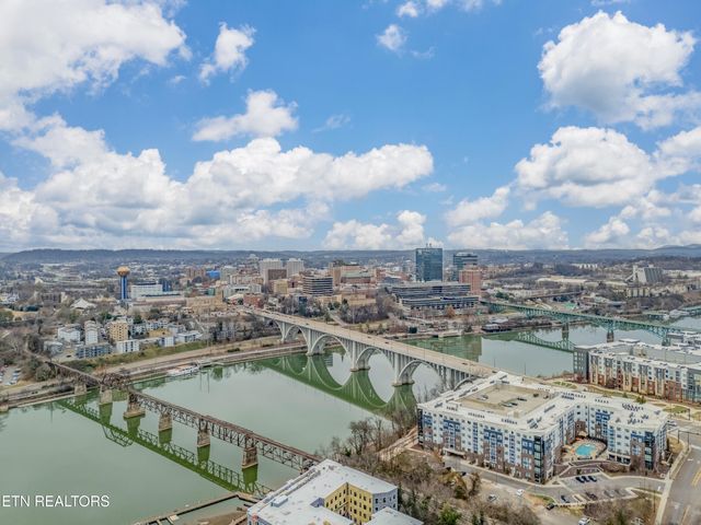 504 Yarnell Ave, Knoxville, TN 37920