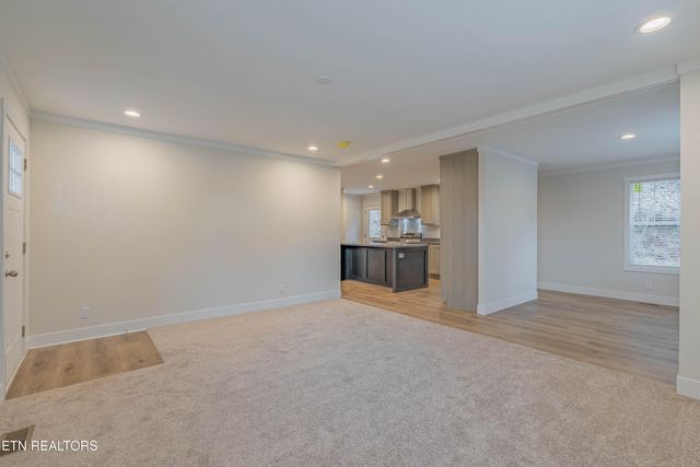 504 Yarnell Ave, Knoxville, TN 37920