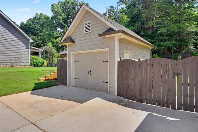 727 Fleeting Way, Monroe, GA 30655