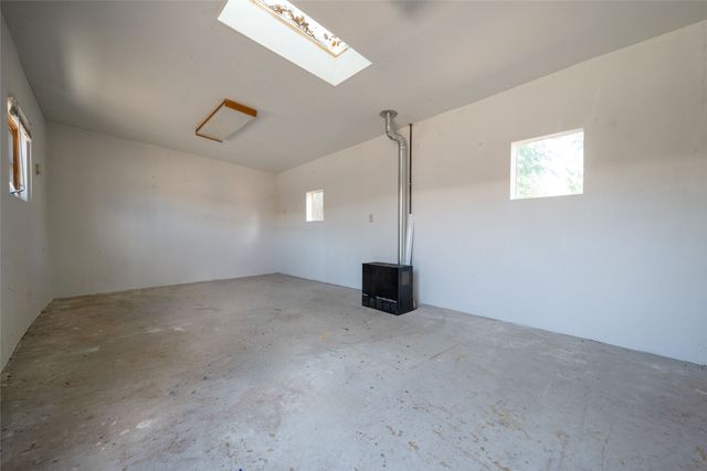 442 Los Pinos Road, Santa Fe, NM 87507