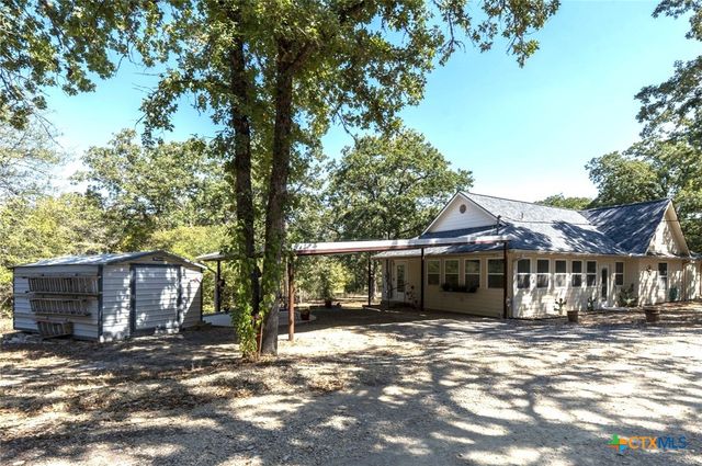 220 Clydesdale Drive, Dale, TX 78616