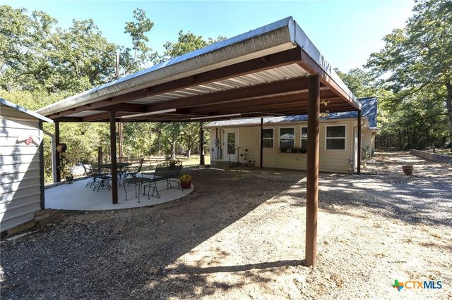 220 Clydesdale Drive, Dale, TX 78616